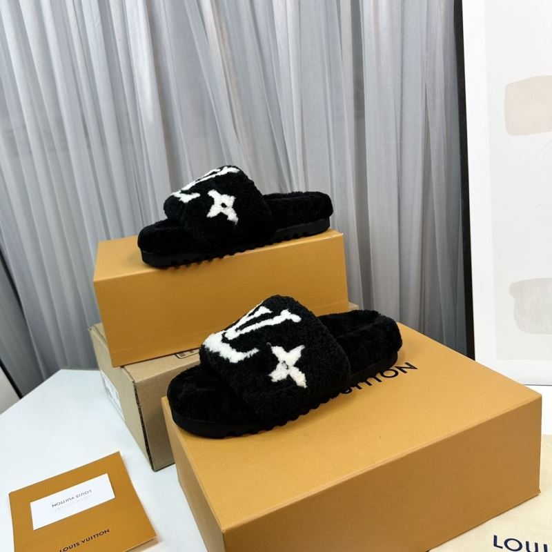 Louis Vuitton Slippers